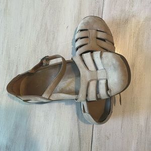 Dansko sandals size 41